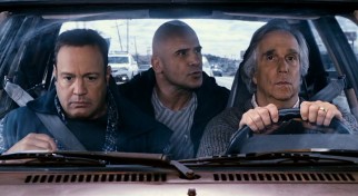 Scott (Kevin James), Niko (Bas Rutten), and Marty (Henry Winkler) have a situation on their hands, when forgotten oatmeal gets replaced by warm homemade apple sauce.