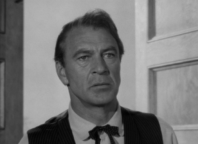Hadleyville's outgoing Marshal Will Kane (Gary Cooper) interrupts a church service in search of special deputies.