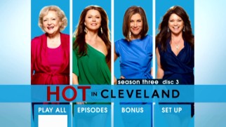 The four leading ladies' colorful color poses come together on the DVD's main menus, before each is given their own moment and clips.