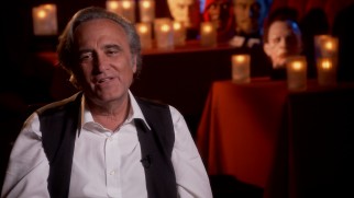 "Gremlins" director Joe Dante is among the modern-day filmmakers celebrating "House of Wax" in this new 2013 documentary.