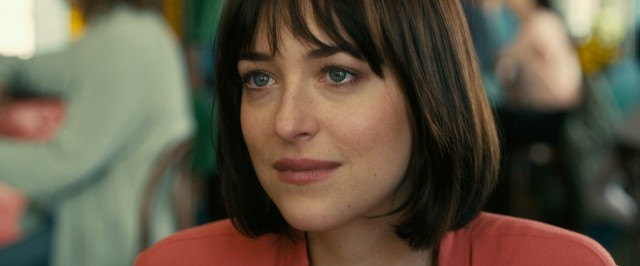 Alice Kepley (Dakota Johnson) learns how to be single in the romantic comedy "How to Be Single."