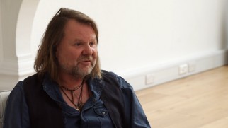 Set photographer Murray Close discusses his career, including shooting stills for all four Hunger Games films in "A Photographic Journey."