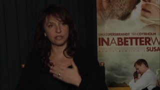 Director Susanne Bier discusses "Hvnen" ("In a Better World"), a film on which she shares story credit, in the audio commentary and this 16-minute interview.