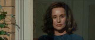 Liane Wigand (Diane Venora) isn't happy with what Jeffrey's actions do to his family.