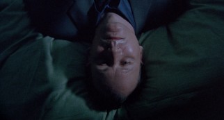Jonas Engstrm (Stellan Skarsgrd) is plagued by the titular insomnia, which he can only partly blame on Norway's all-hours summer sunlight.