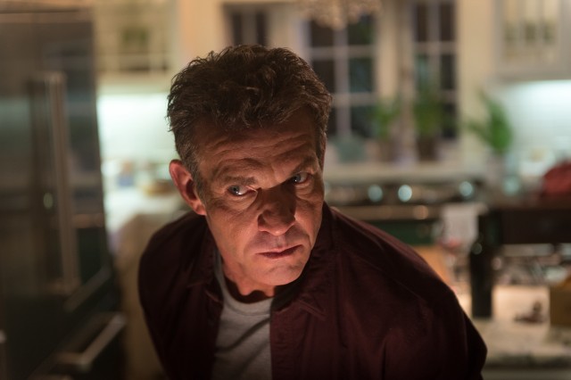 Dennis Quaid goes full creep as Charlie Peck in "The Intruder."