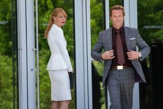 Pepper Potts (Gwyneth Paltrow) is surprised that Aldrich Killian (Guy Pearce) has outgrown his awkward stage.