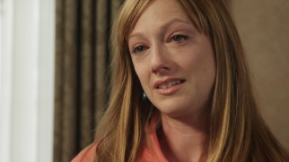 After having been cheated on in "The Descendants", Judy Greer turns the tables here, by being potentially unfaithful to her husband.