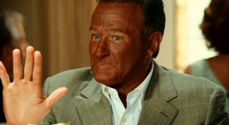 Stop right there. You're telling the overly tan Dan (Robin Williams) that he has a pair of 7-year-old twins? That's wacky!