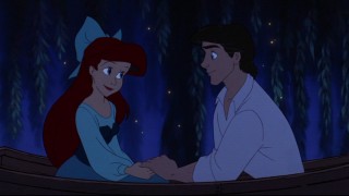 Go on and kiss da girl!