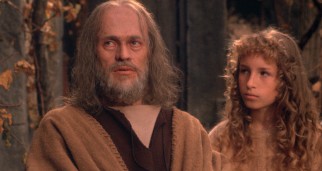 In the climactic dreamscape this young guardian angel (Juliette Caton) guides him to, Jesus (Willem Dafoe) grows old in a typical human way.