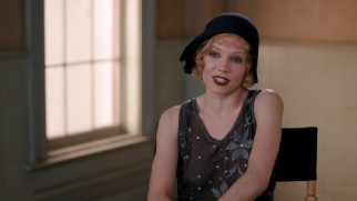 Sienna Miller discusses her character Emma Gould in the featurette "Angels with Dirty Faces."
