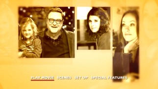The DVD and Blu-ray menus bathe "Love the Coopers" stills and scenes in gold.
