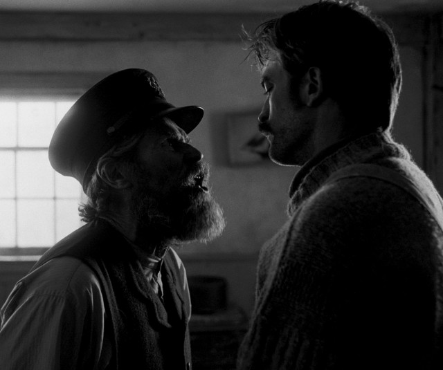 After weeks in close proximity with no other interaction, Thomas Wake (Willem Dafoe) and Ephraim Winslow (Robert Pattinson) develop some cabin fever.