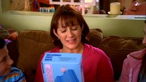 Between a messy breakfast in bed and this undesired Inflatable Foot Bath gift, Frankie doesn't have the greatest of Mother's Days.