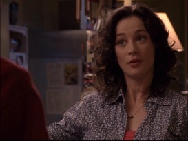 Moira Kelly relaxes at Karen's Café in the "One Tree Hill" pilot. Kelly was pregnant at the time but her character wasn't, meaning close-up shots like this were frequently employed during the first season.
