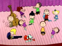 The Peanuts gang could take direction from Charlie Brown or they could rock out to Schroeder's beats. Here's what they chose. Everybody children dance ahhh ohhh now.