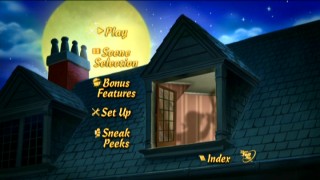 Disc 1's animated Main Menu utilizes shadows, a recurring element in the film.
