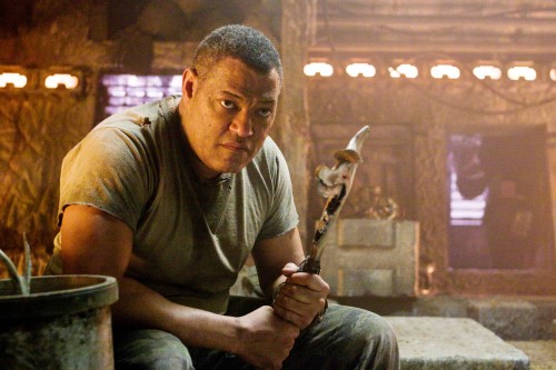Laurence Fishburne stars as Noland, a veteran of the human-Predator wars.