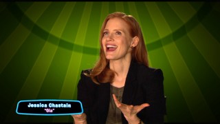 2011 breakout actress Jessica Chastain discusses voicing Italian circus jaguar Gia in "Big Top Cast."