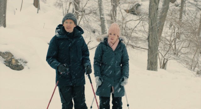 John (Ethan Hawke) and Georgette (Julianne Moore) reconnect while in snowy Quebec for an anthropology conference.