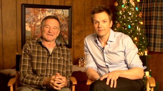 Robin Williams and Joel McHale use humor to sell the movie in this "sizzle reel" interview.