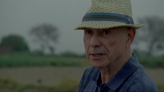 Academy Award winner Alan Arkin appears in two of the Blu-ray's three deleted scenes.