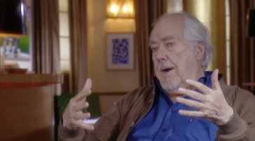 Robert Altman is more than "adequite" in his 2002 interview reflecting on the film for critic David Thompson.