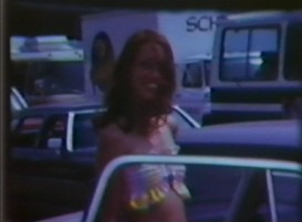Shelley Duvall appears to be having a good time in this faded Behind the Scenes footage from the filming of the highway traffic jam sequence.
