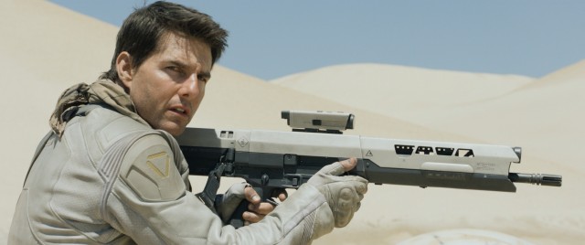 The lack of a small cut across his nose indicates that this isn't the Tom Cruise you're rooting for in #91, "Oblivion."