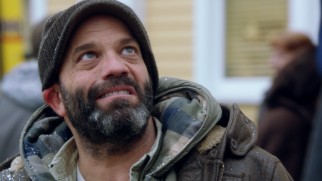 A sprinkle of fairy dust puts a smile on the face of the ordinarily grumpy Leroy (Lee Arenberg) in "Dreamy."