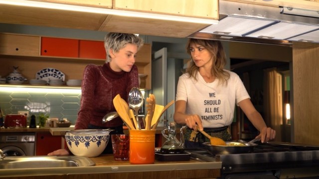 (Ana) Milena Smit and Janis (Penelope Cruz) are "Parallel Mothers" in the new film by Pedro Almodvar.