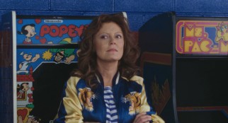 Neighbor and former ping pong champion Randi Jammer (Susan Sarandon) comes out of reclusion to coach Rad in his big rematch.