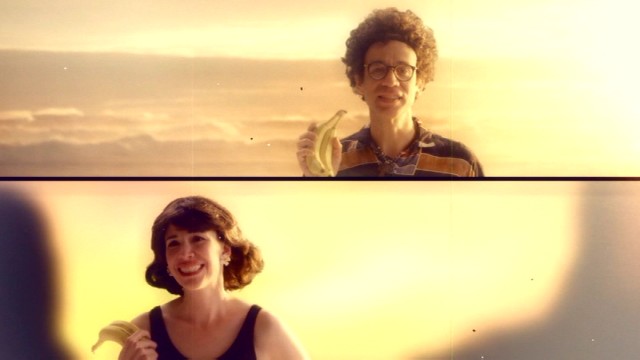 Peter (Fred Armisen) and Nance (Carrie Brownstein) reunite with the Bahama Knights song "Banana Daiquiri."