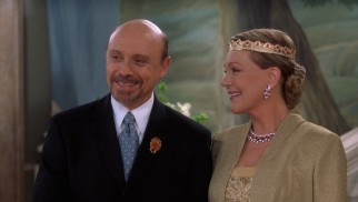 The sequel develops a romance between Queen Clarisse (Julie Andrews) and her driver Joe (Hector Elizondo).