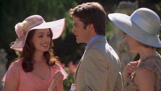 Mia (Anne Hathaway) and Nicholas (Chris Pine) strongly resent each other, no doubt paving the way to true love.