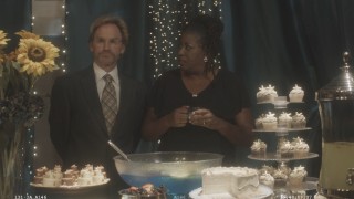 Principal Dunnan (Jere Burns) and Rhoda (Carlease Burke) appear at the prom in this short deleted bit.