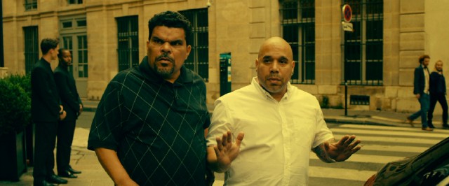 "Puerto Ricans in Paris" stars Luis Guzmn and Edgar Garcia as a pair of NYPD detectives hired by a French fashion company to solve the theft of a priceless designer bag.