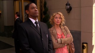 Frank the doorman (Tim Russ) is always outside to give Samantha some sage advice. Just don't expect it to come with a smile.