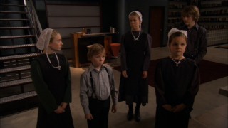 The five Cottrell children move into their aunt's lavish apartment. Left to right, they are: Anna Mae (Danielle Chuchran), Josiah (Tanner Maguire), Lyddie (Abigail Mason), Hannah (Bailee Madison), and Caleb (Soren Fulton).