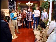 Ricky and Edward try to raise awareness of  the popcorn they're selling at the mall.
