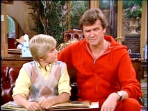 If modern science allowed Alan Thicke and Charles Grodin to mate, their offspring would likely grow into Bob Danish (John Reilly), the overly self-confident pilot who crashes with the Strattons near the end of Season 1.