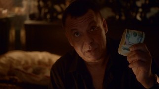 Jack Kopus (Tom Sizemore), a shady New York-based criminal, is also Phillip's father.