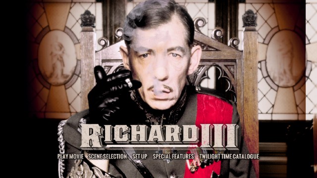 As on the cover, Richard III (Ian McKellen) smokes a cigarette on the Blu-ray's menu.
