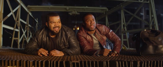 In "Ride Along", the eventful day of James Payton (Ice Cube) and Ben Barber (Kevin Hart) reaches new heights with a giant warehouse explosion.