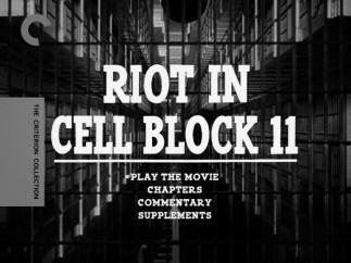 A straightforward shot of the cell block in which the film is set serves as the menu image on DVD and Blu-ray.