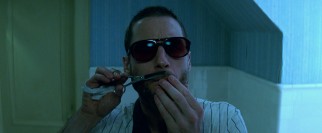 Richie Tenenbaum (Luke Wilson) gives himself a life-altering haircut and shave.