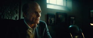 Ed Harris plays Shawn Maguire, a New York crime figure.
