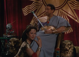Delilah (Hedy Lamarr) turns her affections to the Saran of Gaza (George Sanders).