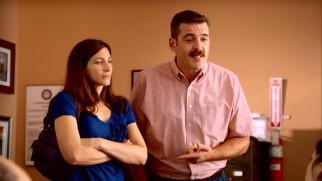 Big sister Laura (Laura Silverman) and her cop boyfriend Jay (Jay Johnston) give Sarah a couple of much-needed voices of reason.